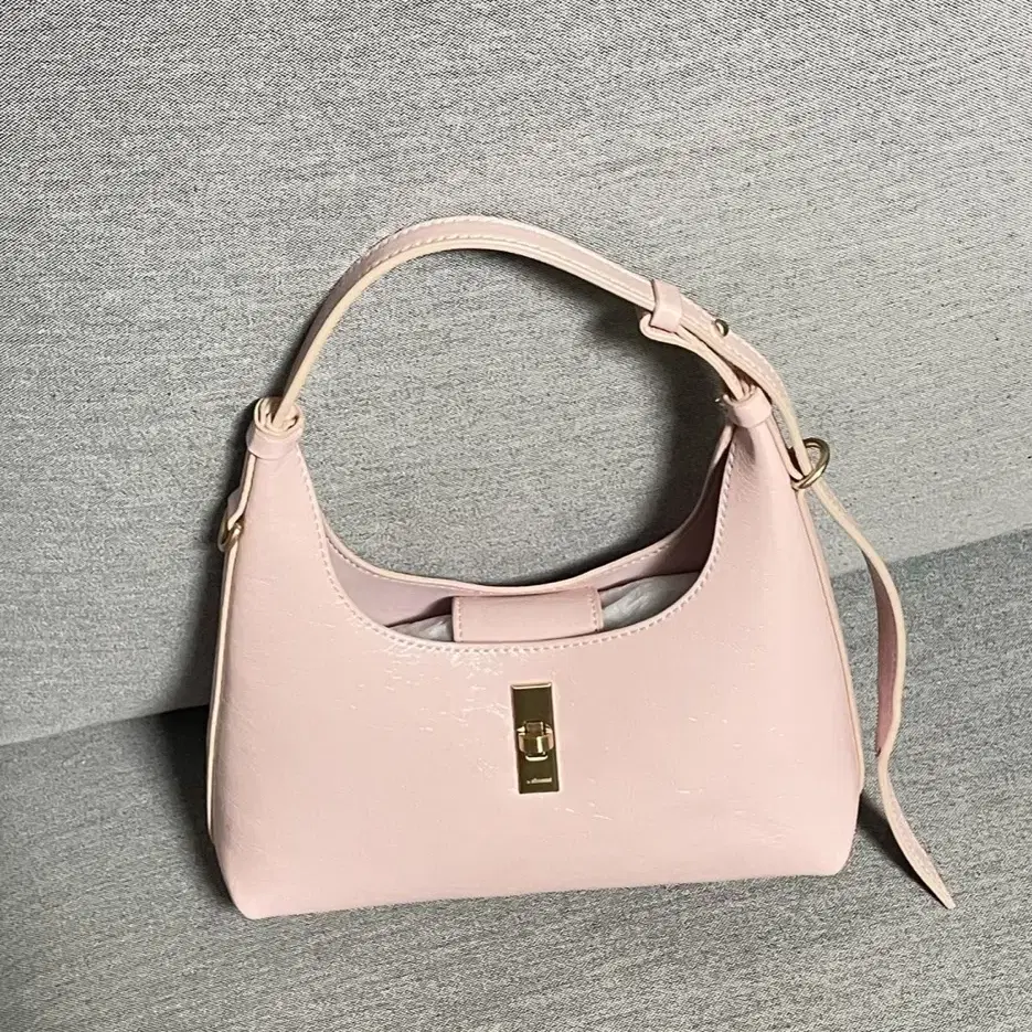 르아보네 mini vivian bag pink