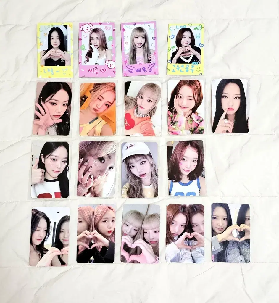 Loossemble everline pop up unreleased photocard photocard pre-order benefit wts sell loona Loona