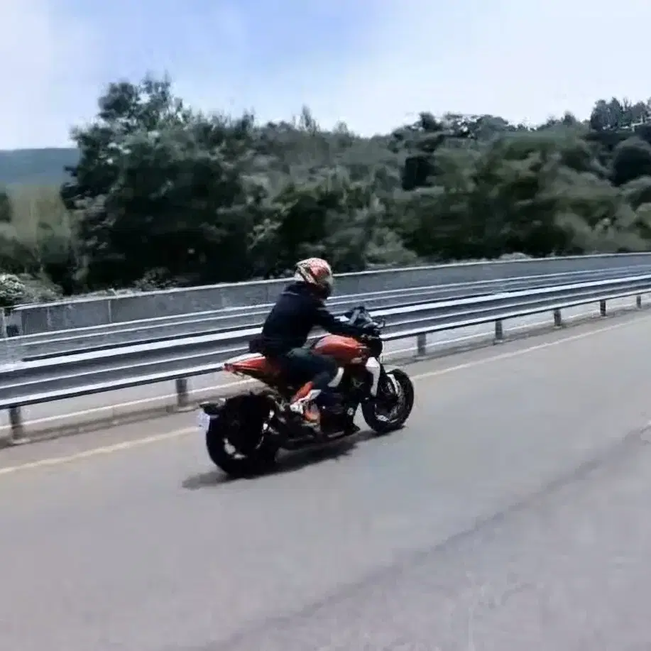 혼다 cb1000r 올린즈 3무 풀튜닝