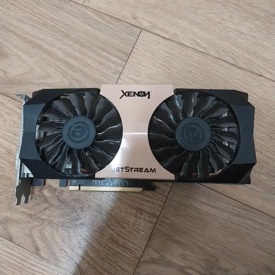 이엠텍 gtx760 제논스트림