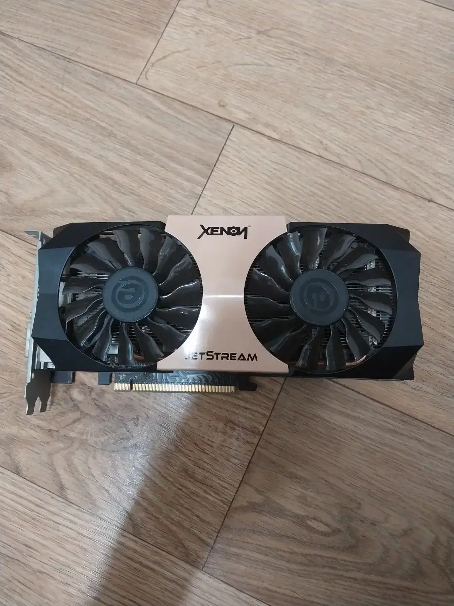 이엠텍 gtx760 제논스트림