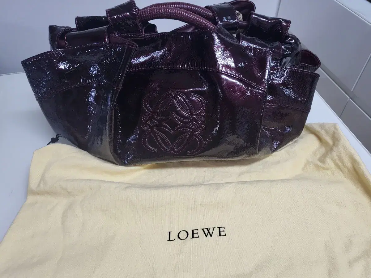 LOEWE 가방