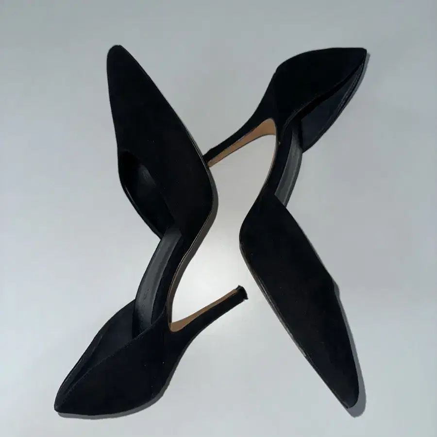 Vince suede black heels