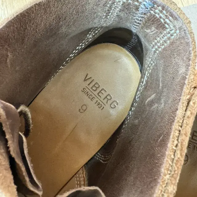 Viberg 바이버그 분닥커 스웨이드 러프아웃 부츠 9 270-275