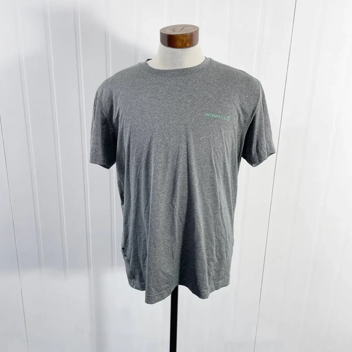 D2 Merrell Sport Short Sleeve Shirt Size 110