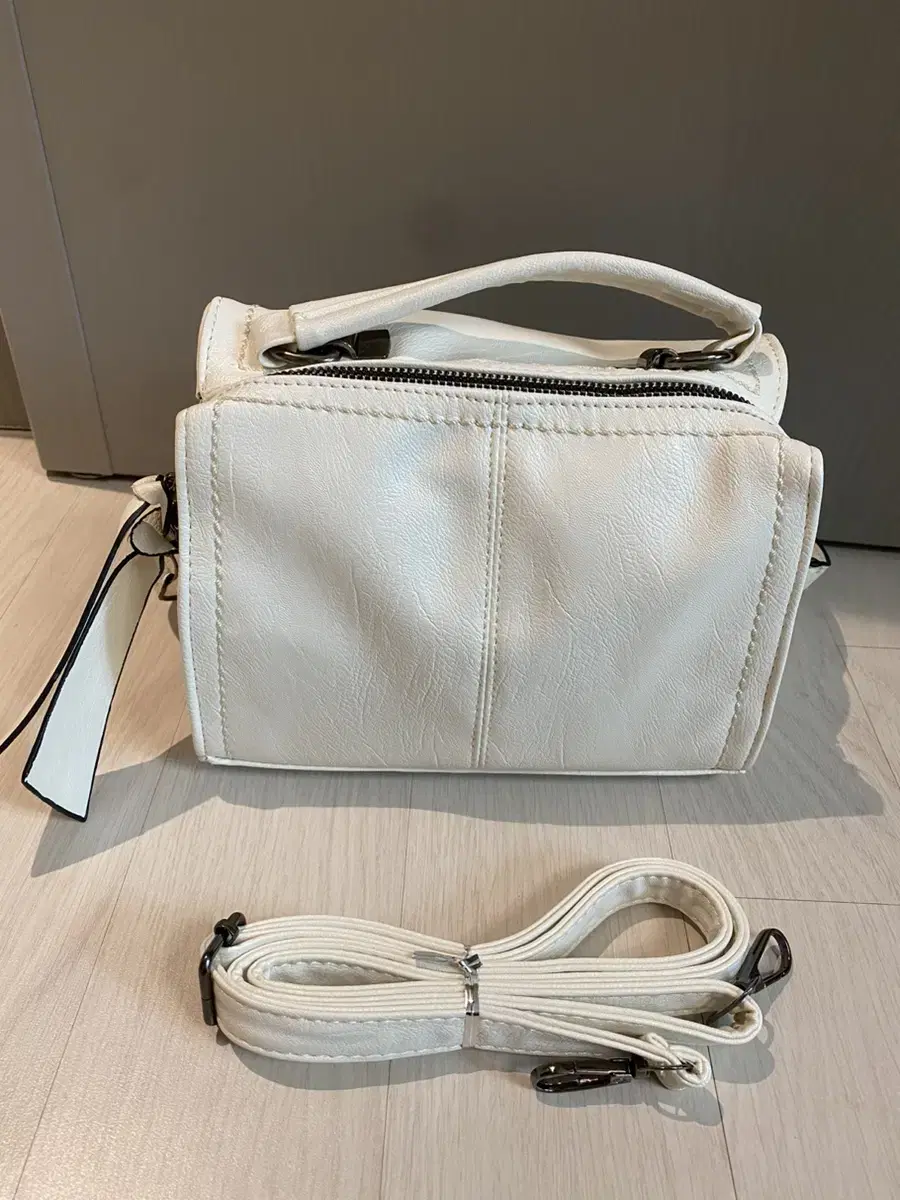 Designer Handmade Bag White Leather Shoulder Bag