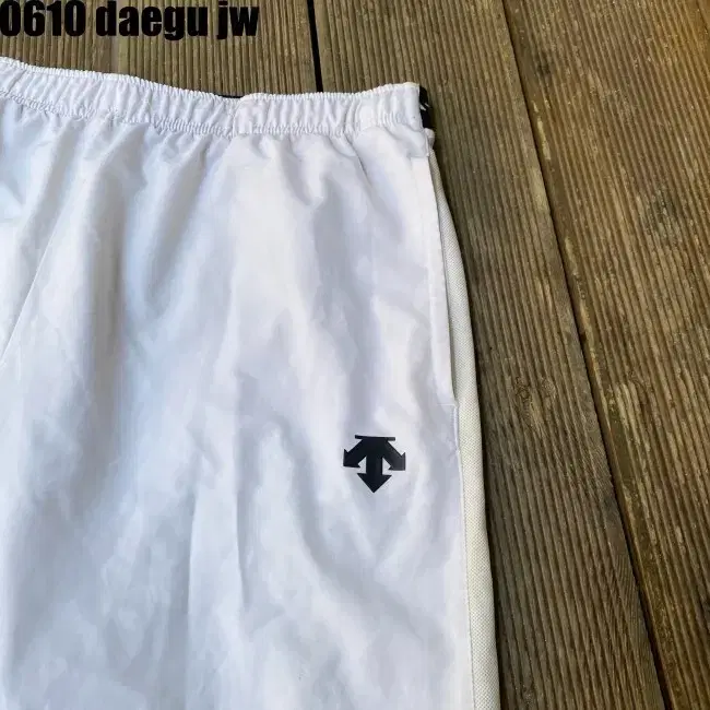 100 DESCENTE PANTS 데상트 반바지