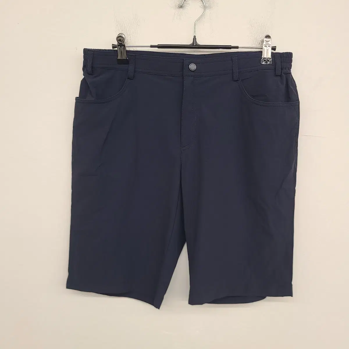 [30 inch] Merrell hiking pants with spandex half pants for sale.