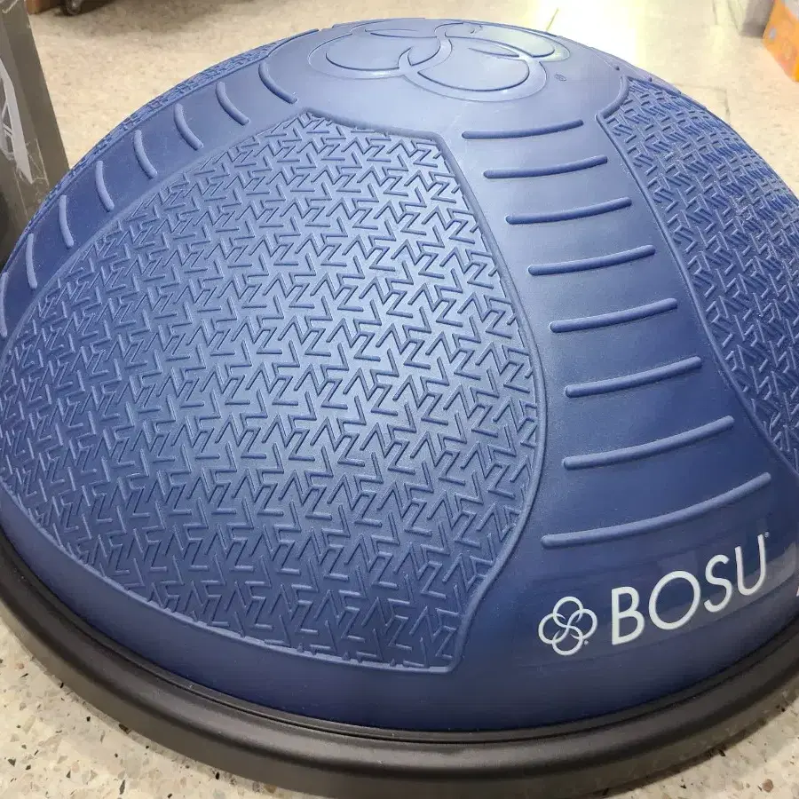 BOSU 보수 밸런스볼 트레이너 65cm 코스트코 필라테스 코어운동