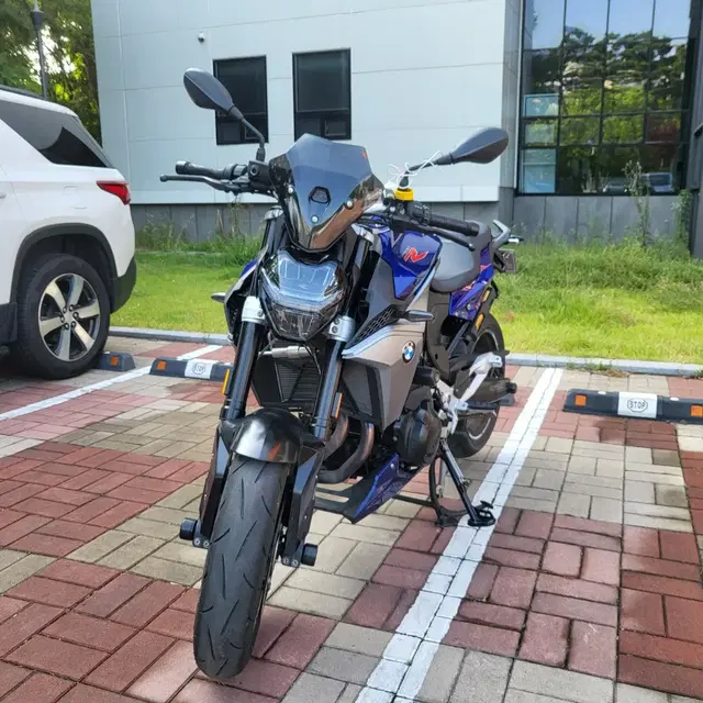 BMW f900r 6천키로 20년식 팝니다.  새제품급