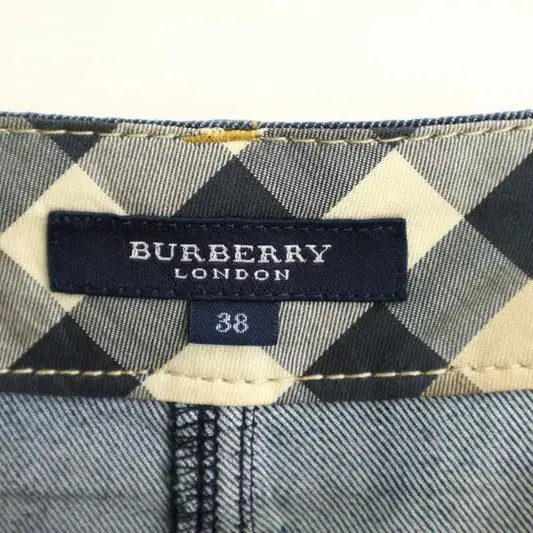 BURBERRY 버버리 미니스커트 27 XF04553