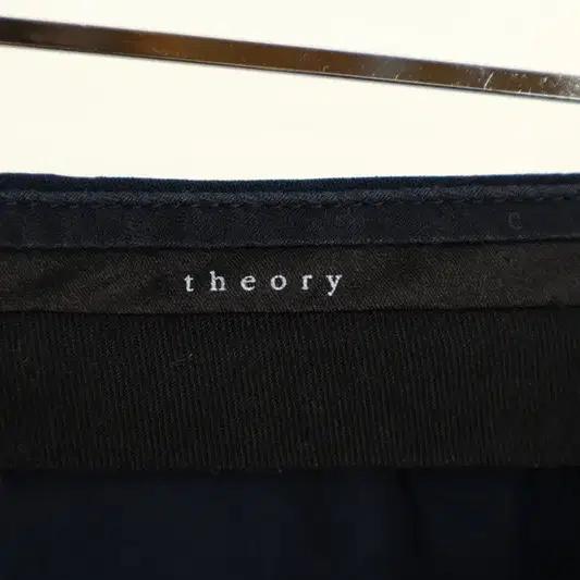 THEORY 띠어리 슬랙스 27 XF04560