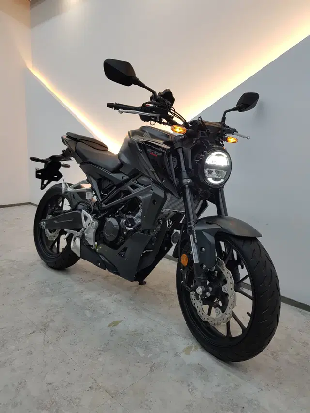 CB125R 23년식 278Km (스바르트필렌 존테스 힙스터 부캐너)