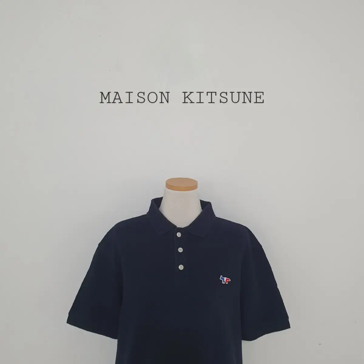 No.24062708 Maison Kitsune Karati Maison Kitsune Short Sleeve Navy M