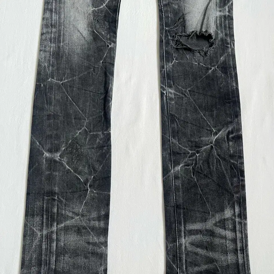 Civarize Row Processing Skinny Denim