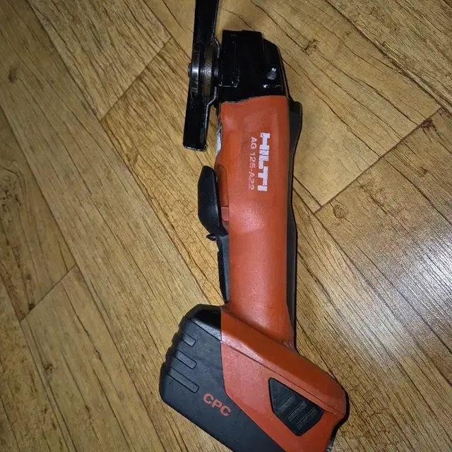 힐티5인치그라인더HILTI AG125-A22 배터리포함