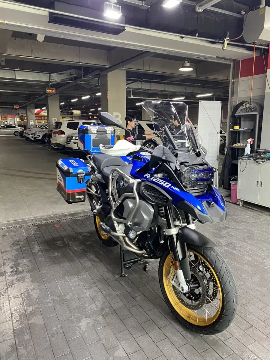 BMW R1250GS ADV HP컬러 20년식 서울