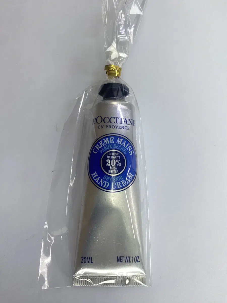 록시땅 시어 버터 드라이 스킨 핸드 크림 30ml 새제품