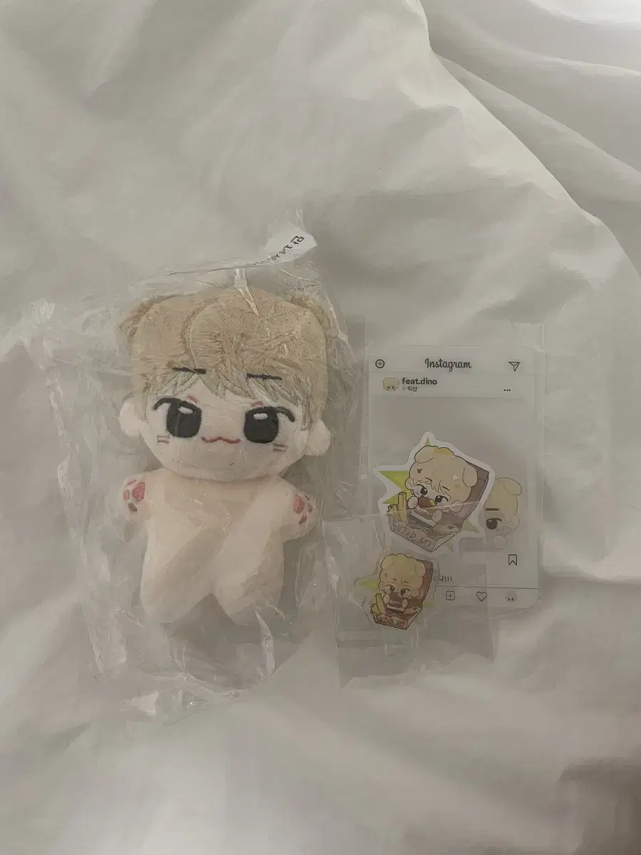 seventeen dino 10cm doll 멍멍찬 sealed wts