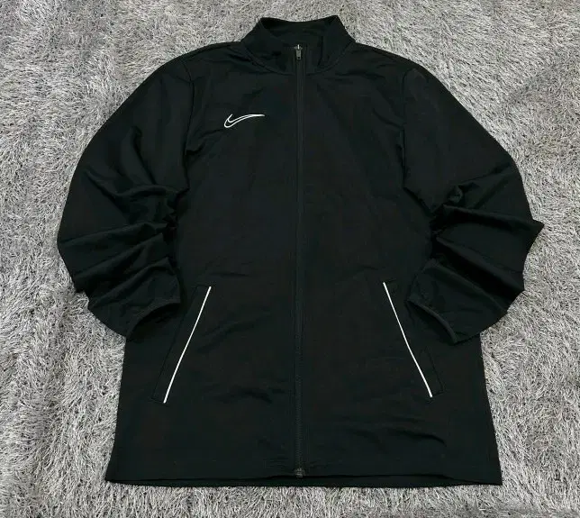 Nike Functional Zip Up 100