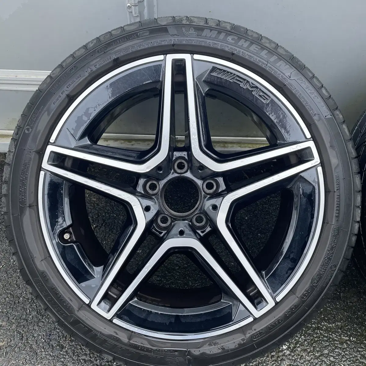 벤츠 CLA 18인치 AMG 별휠+타이어80% 한대분