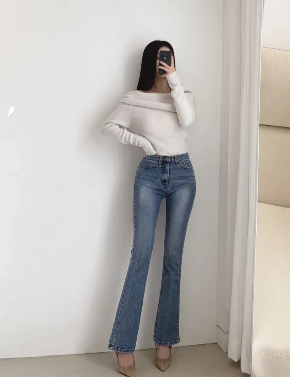 디프린지 중청 부츠컷 한번입음(모하쇼핑몰에 슬림 부츠컷 청바지)
