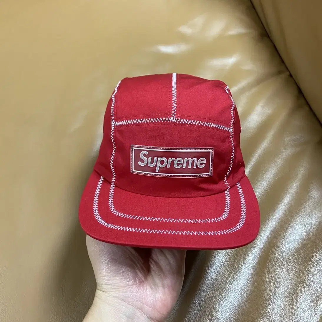 Supreme 슈프림 스티치 레드 캠프캡 모자 (Stitch Red)