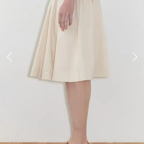 시눈 24ss Frill Midi Skirt (Young Beige)