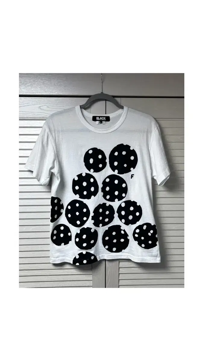 comme des garcons black 꼼데가르송 블랙 반팔티