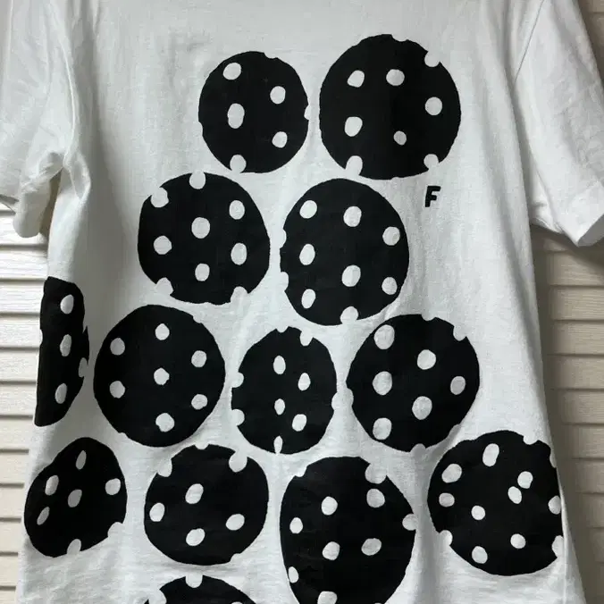 comme des garcons black 꼼데가르송 블랙 반팔티