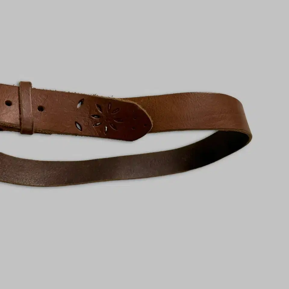 vintage circle leather belt