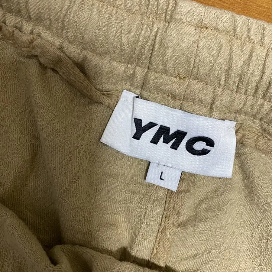 YMC 페이즐리 자카드 반바지