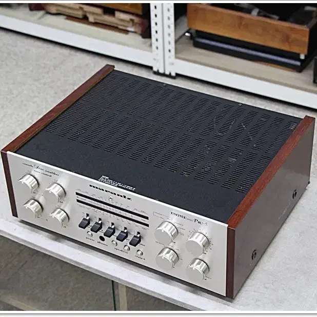 마란츠(MARANTZ) A급 고급형 인티앰프 모델 에소텍 PM-5