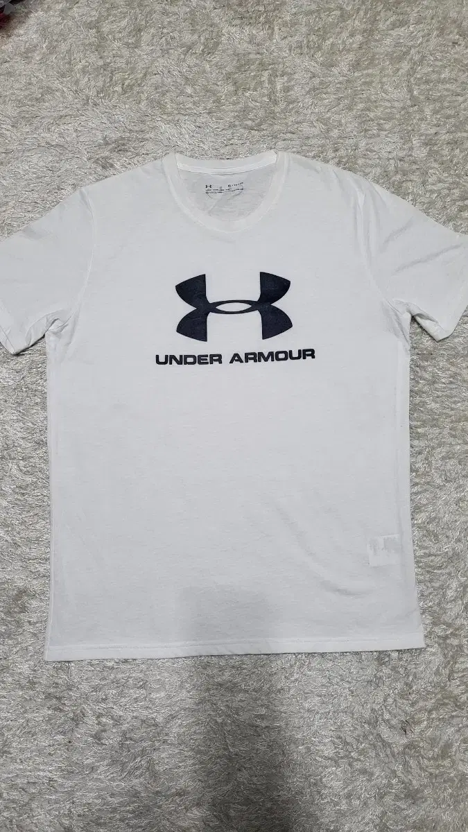 Under Armour Big Logo Vahn Shorty 6