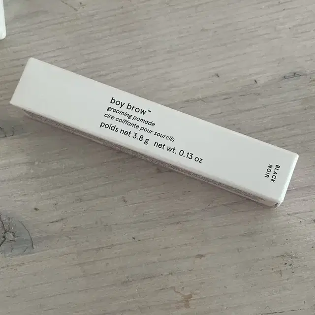 Glossier 글로시에 보이브로우 boy brow 블랙