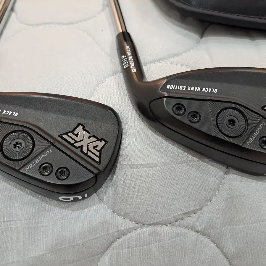 PXG 블랙호크 GEN6 아이언세트 (5~P) 카네정품 거의 새제품