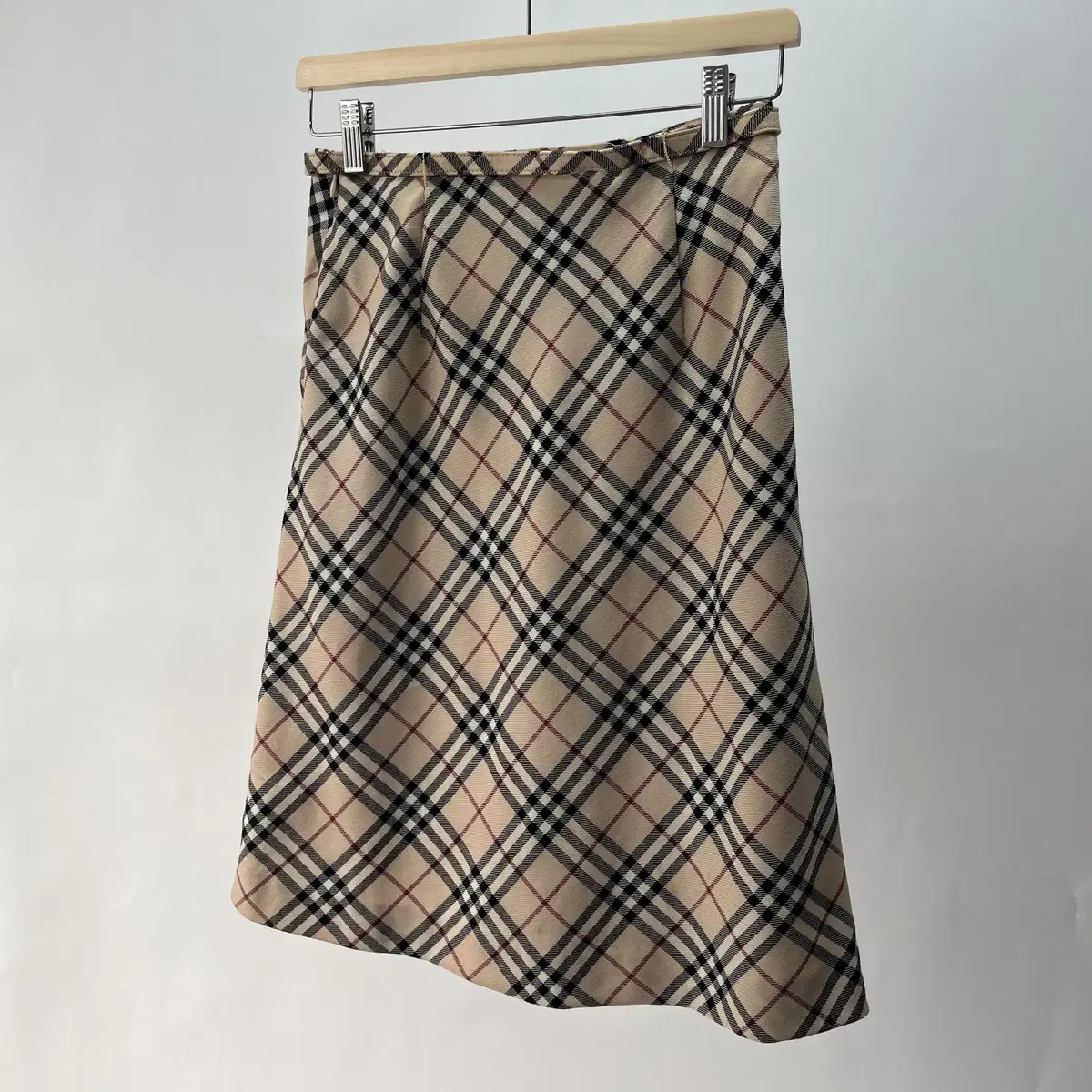 BURBERRY check skirt ( BLUE LABEL )