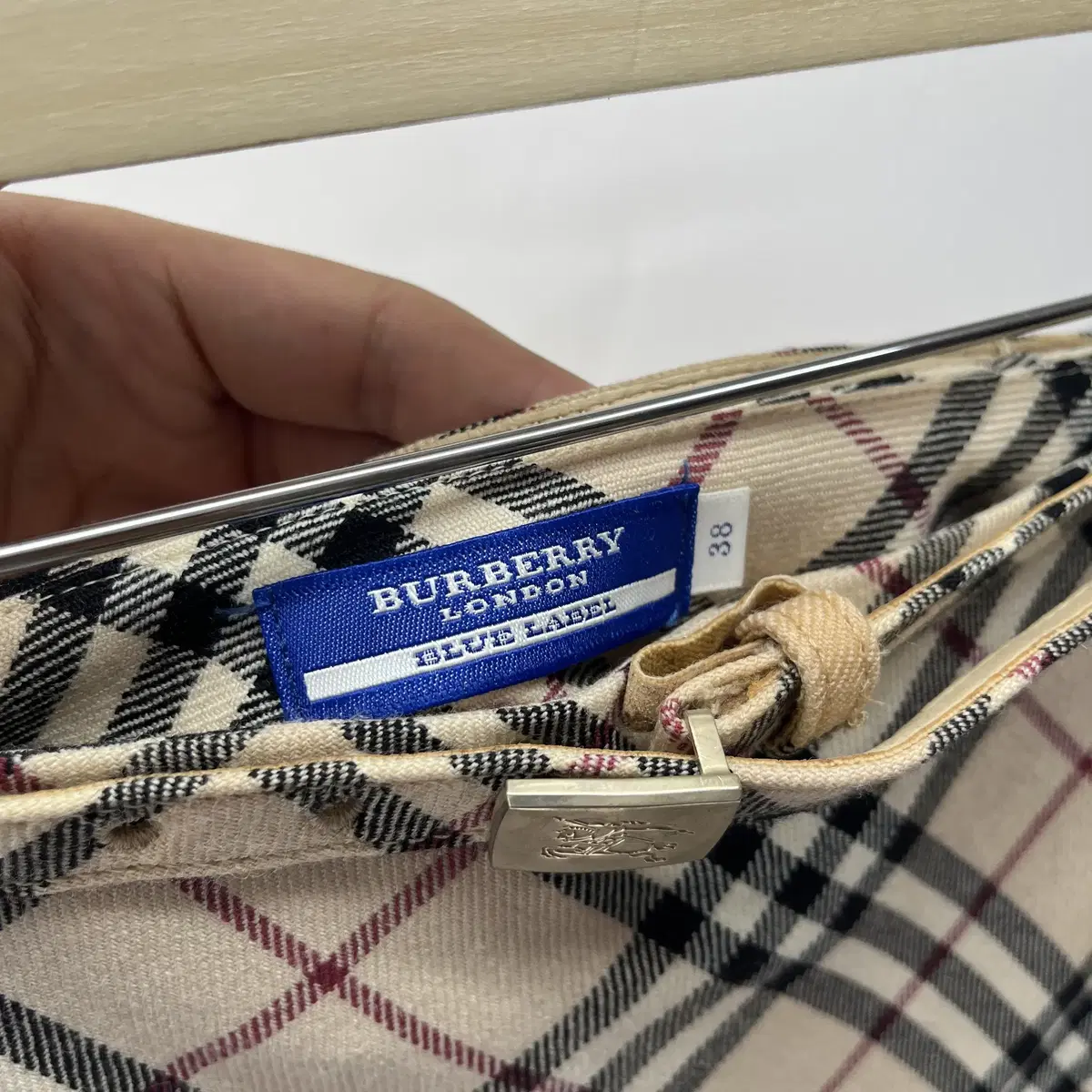 BURBERRY check skirt ( BLUE LABEL )