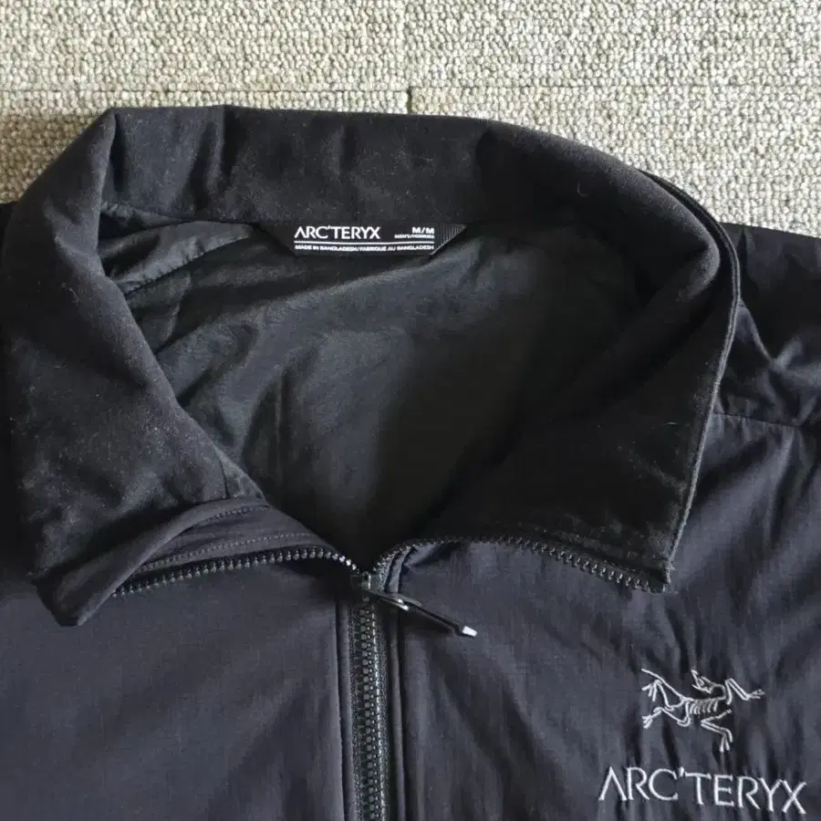 아크테릭스 ARC'TERYX  아톰 LT 자켓 사이즈 M 노스페이스 로아