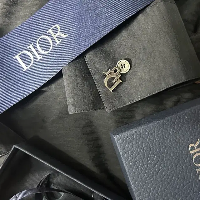 [백화점 전시중 모델] Dior 커프링크스 악세서리