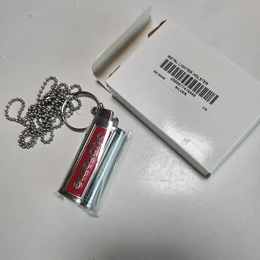 슈프림 SUPREME Metal Lighter Holster 팝니다