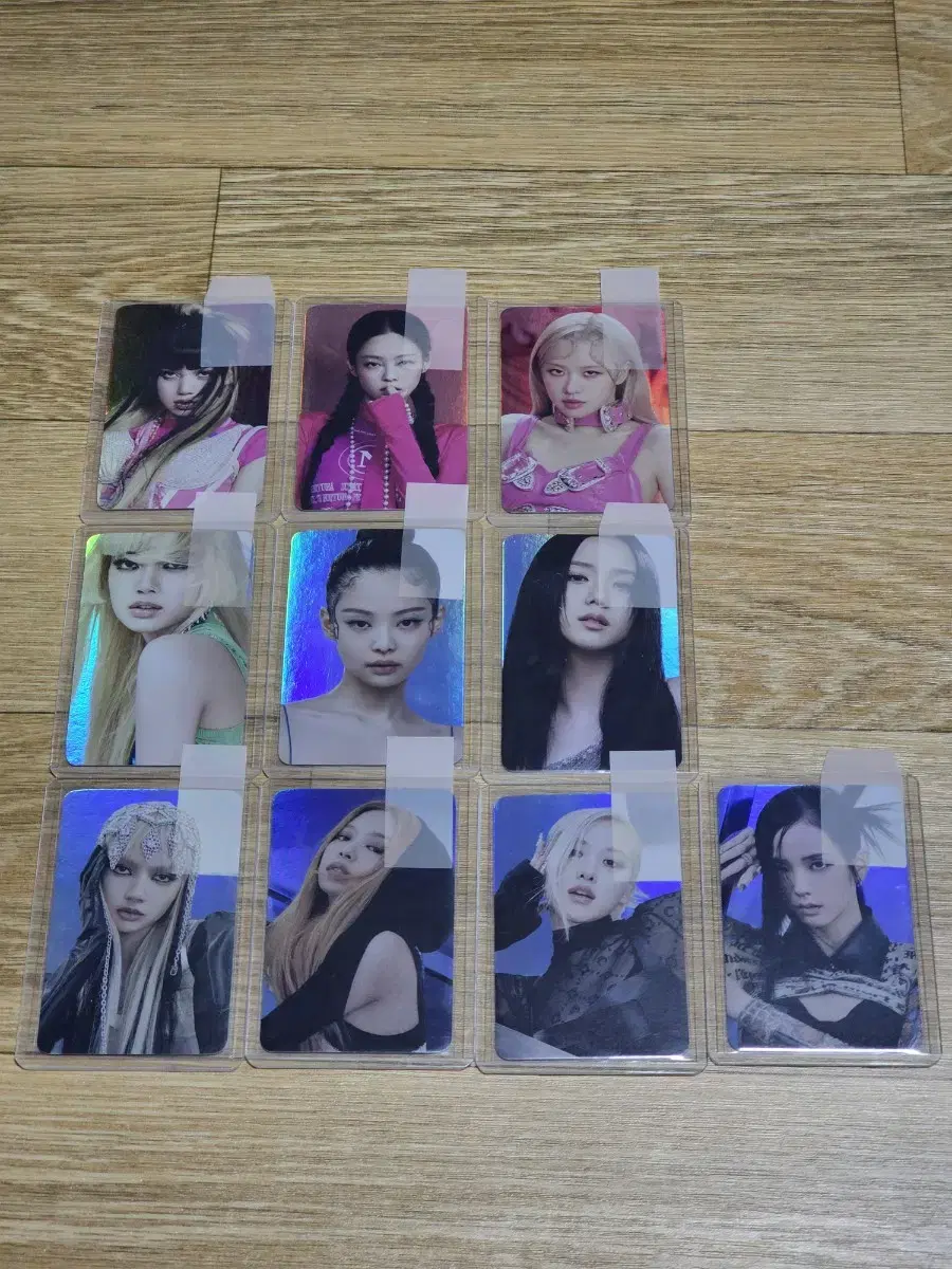 I sell the black pink lyrics photocard.