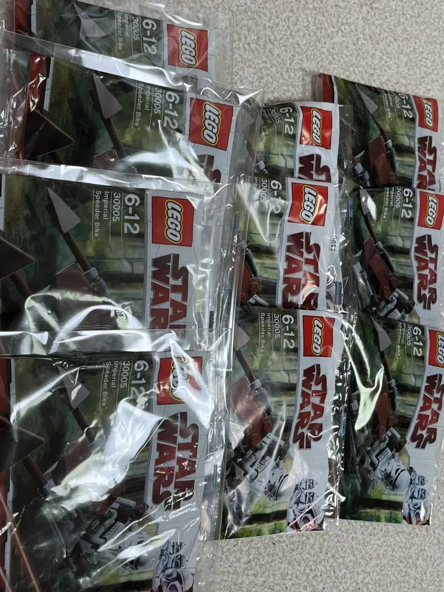 LEGO 30005 Stormtrooper in Bulk