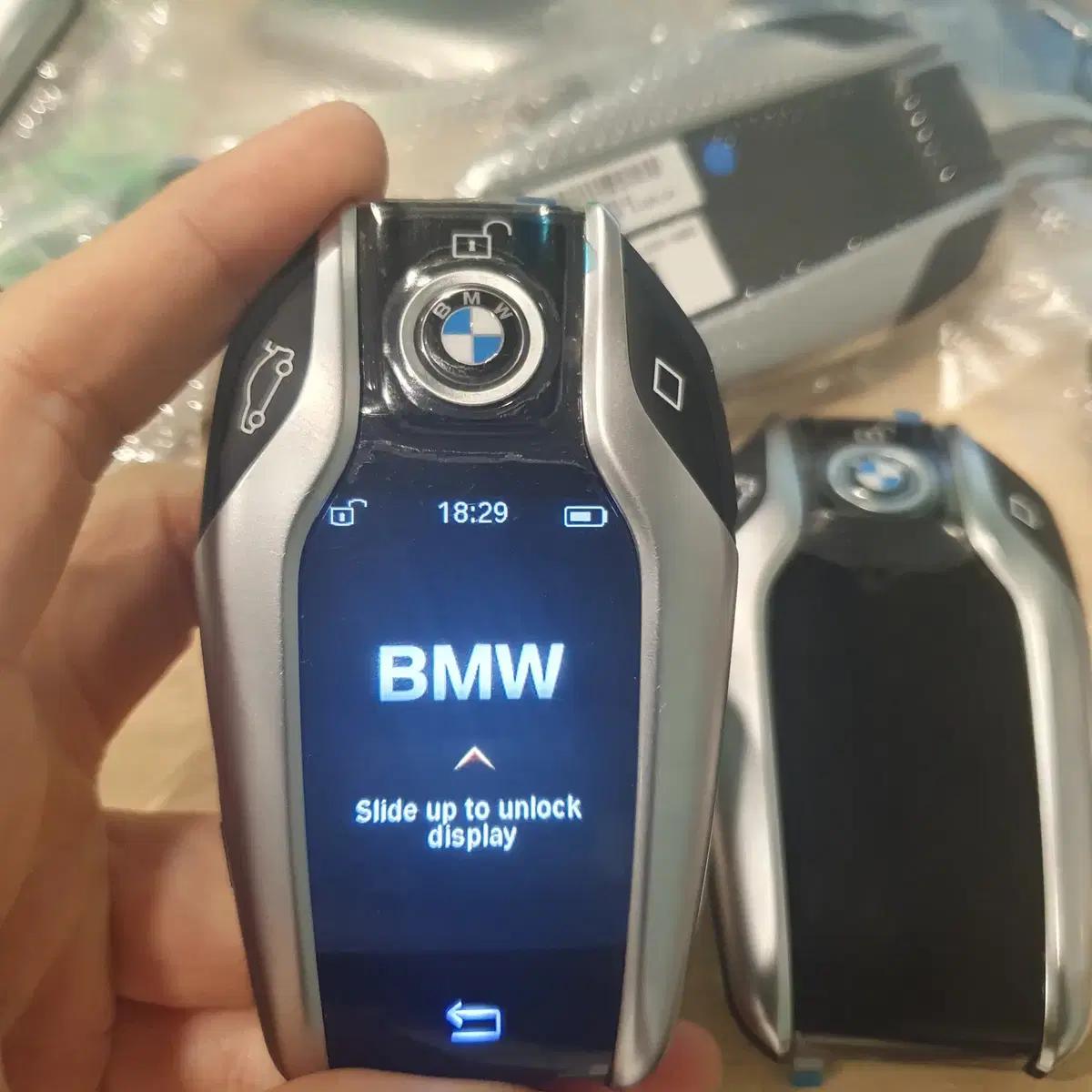 BMW 최신형 LCD 디지털키 개조 다양한 색상 보호케이스 추가 제작