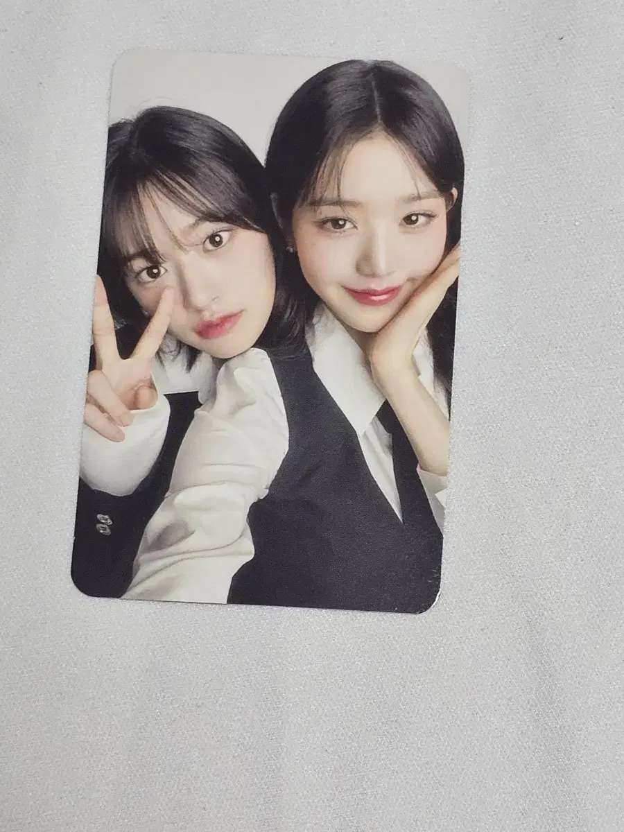 Ive Hughes jang wonyoung ahn yujin md photocard WTS