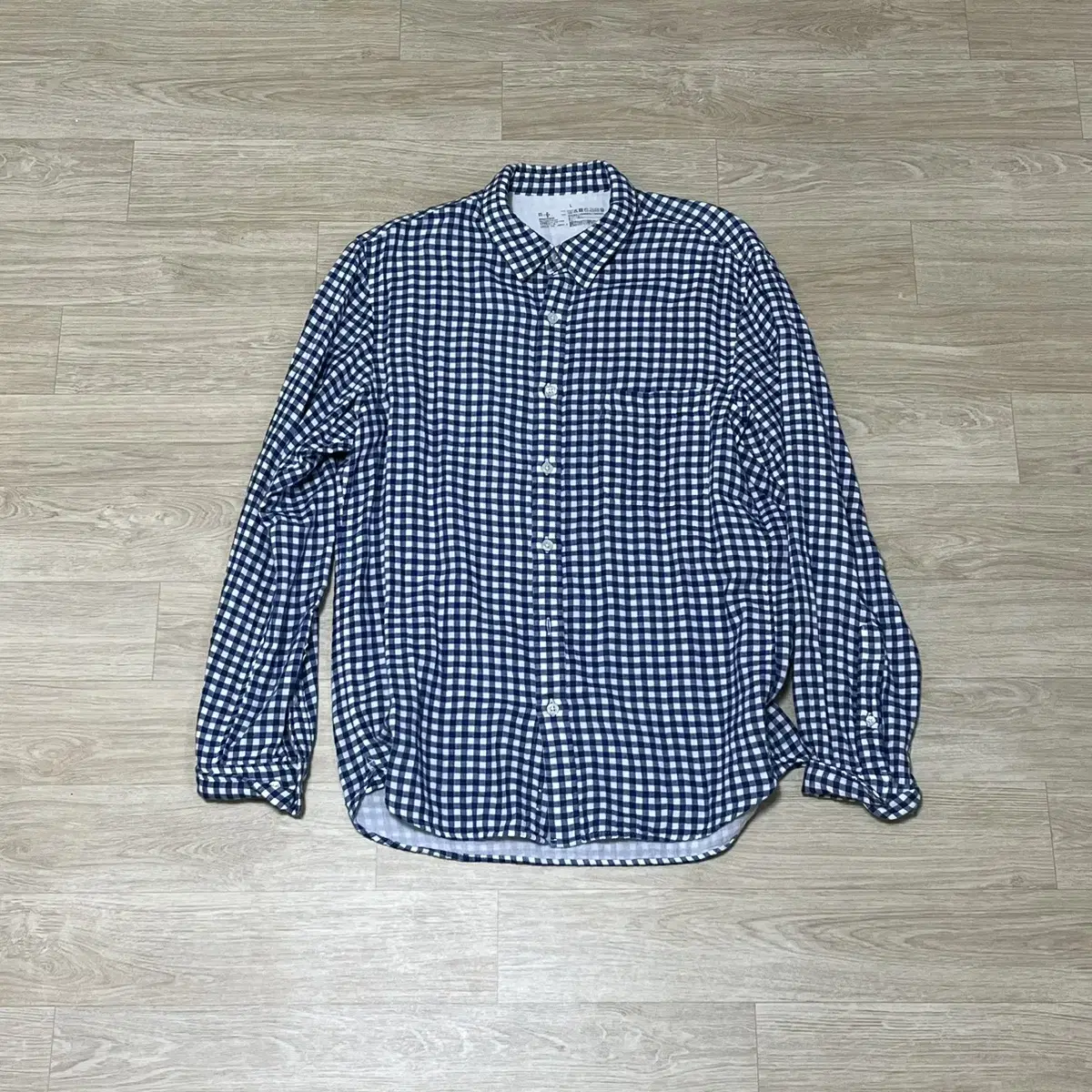 Plain checked shirt