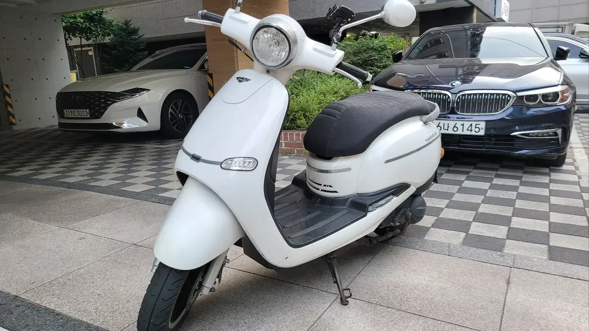 야르스 125CC 클래식 스쿠터 판매합니다