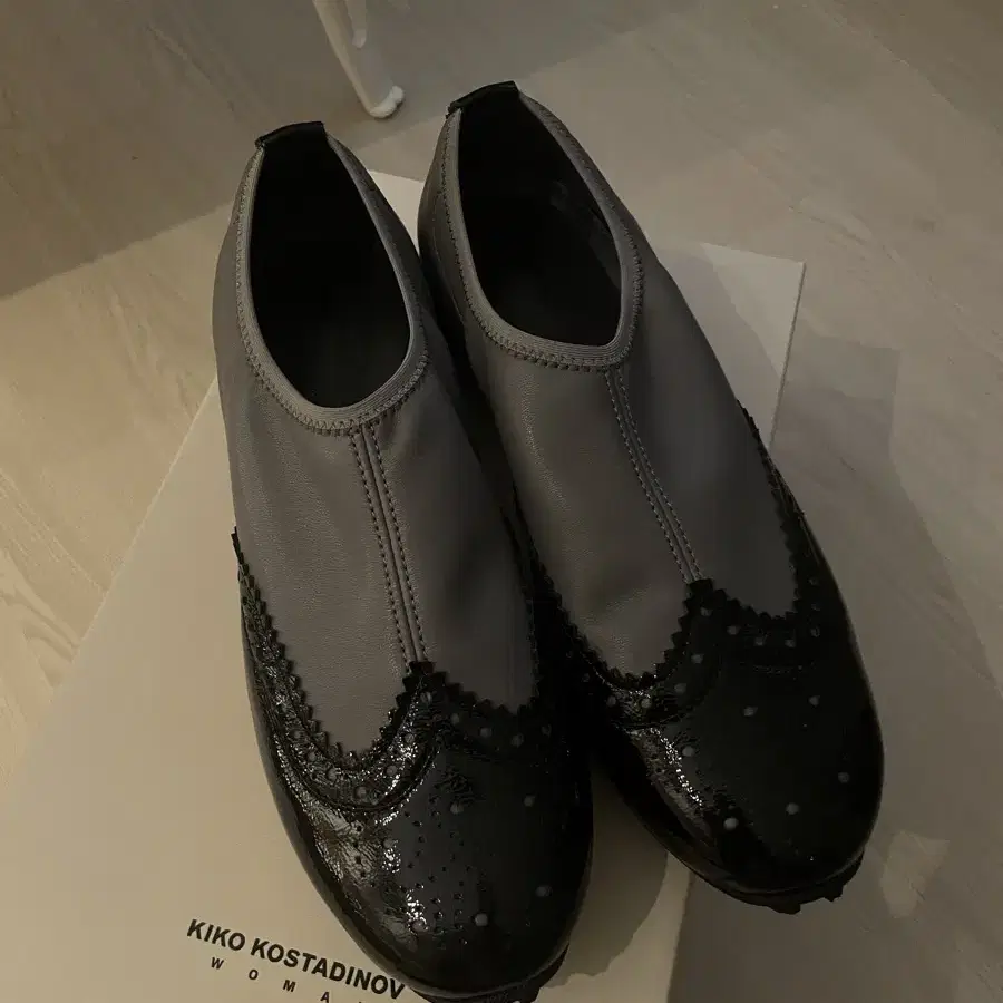 키코코스타디노브 kiko kostandinov sonia slip on