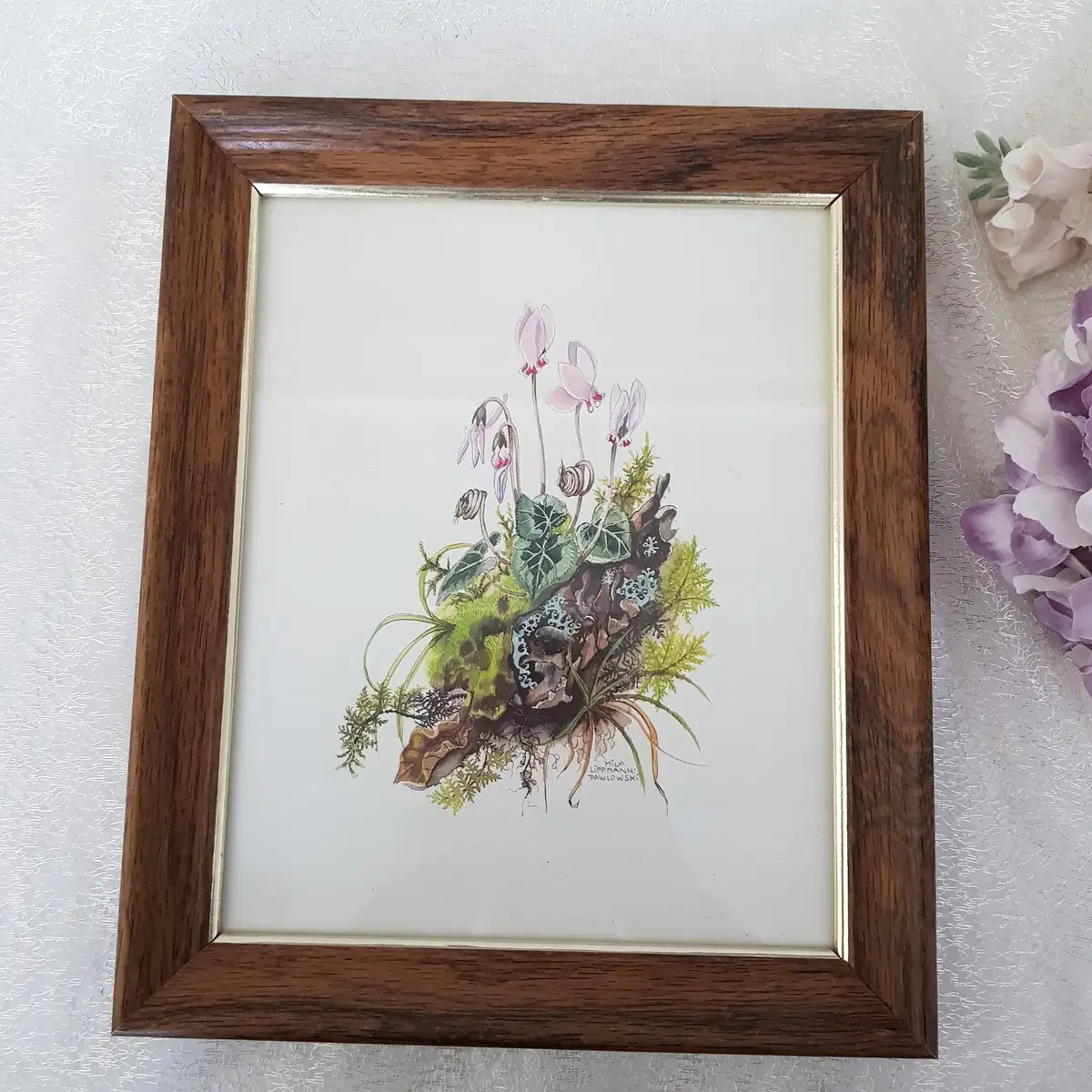 Flower wood frame