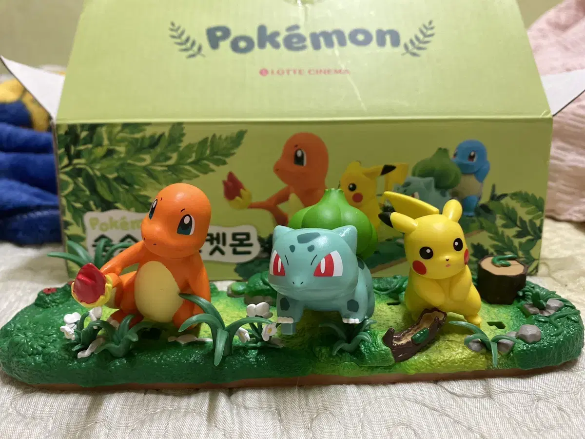 Pokémon in the Forest Figures (Lotte Cinema Pokémon Figures)